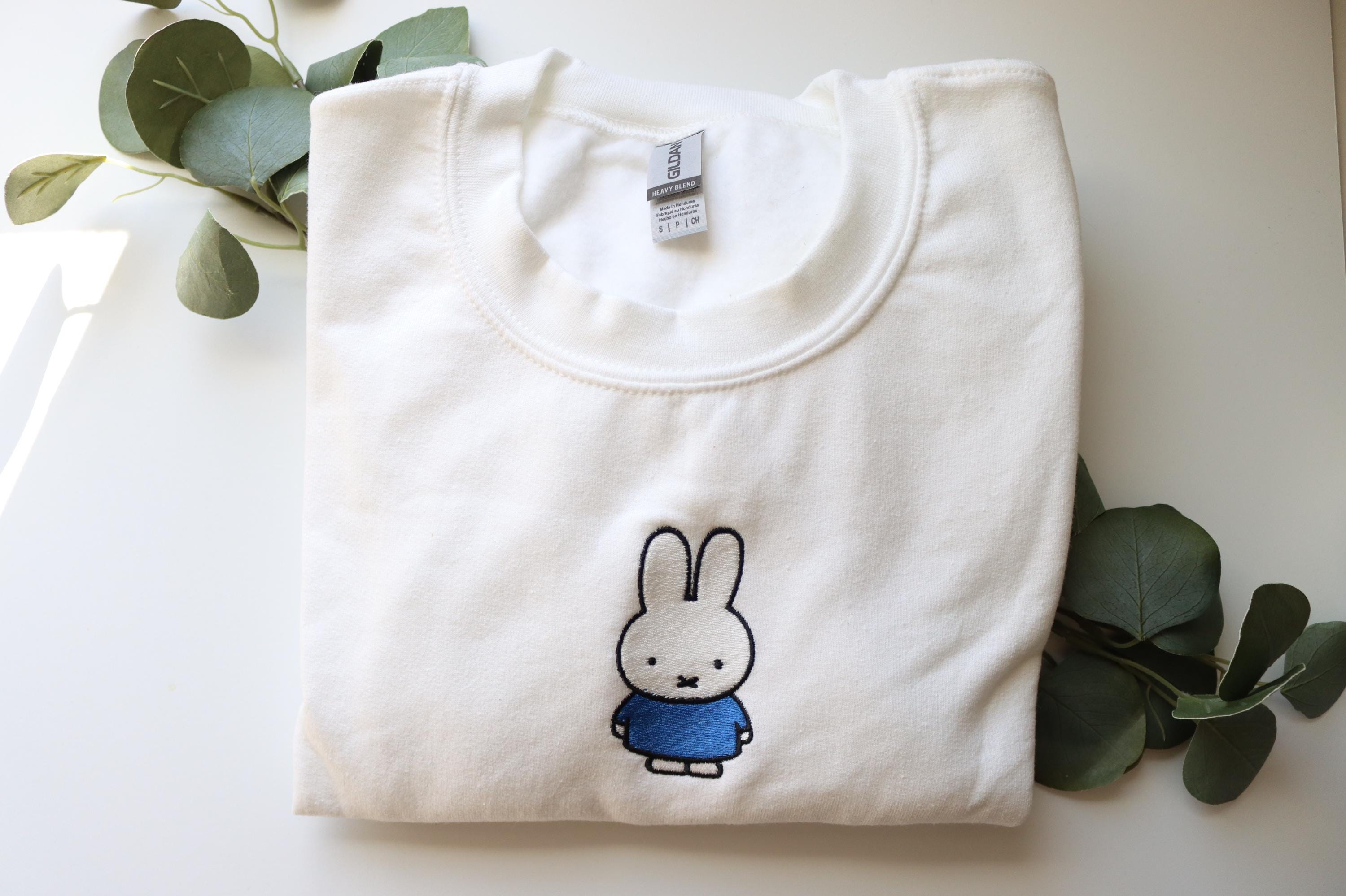 Minimalist Bunny with Headphones Embroidered Sweatshirt